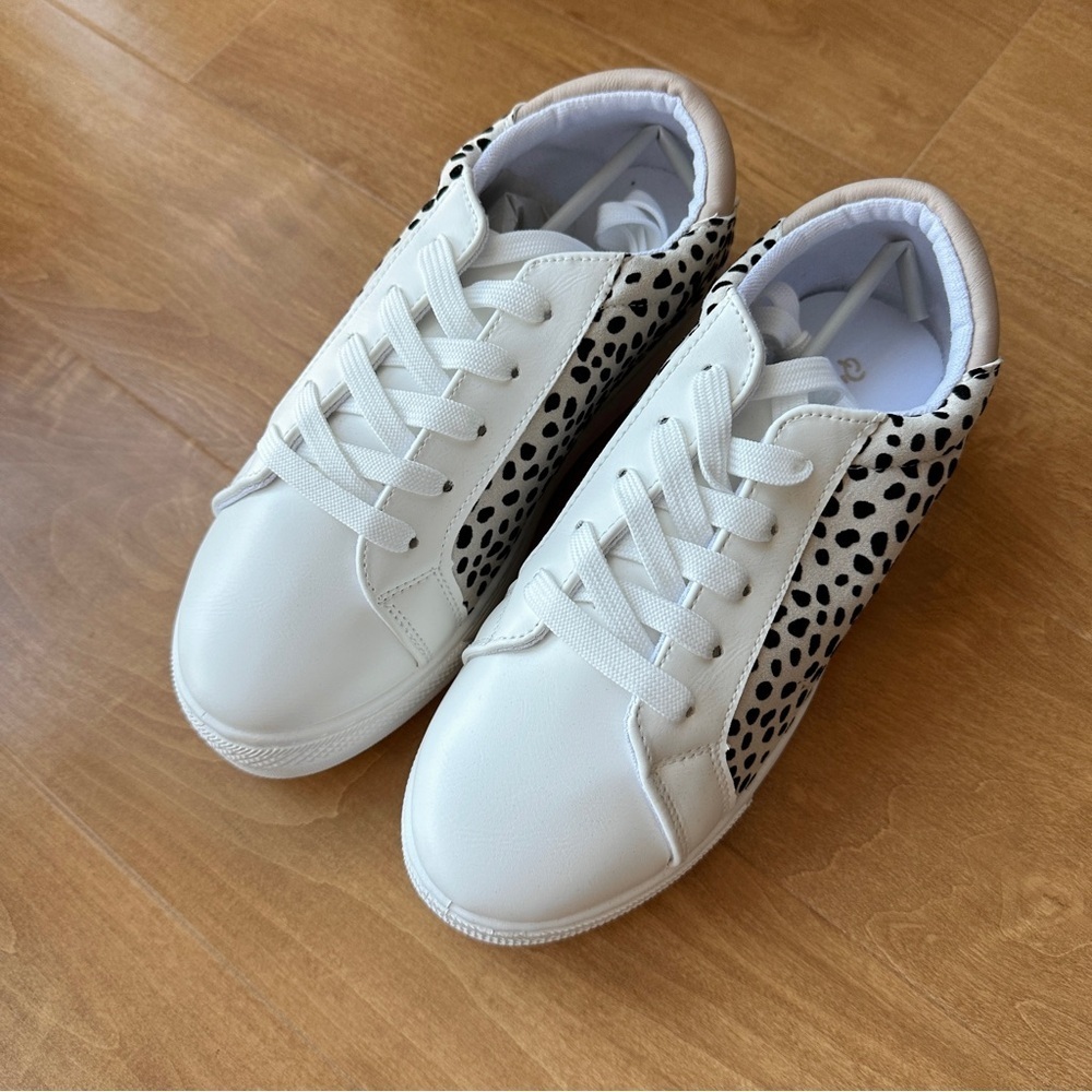 Qupid Willis Sneakers, Stone/Black/Leopard Suede Shoes, Size 7, NWT - Picture 4 of 11